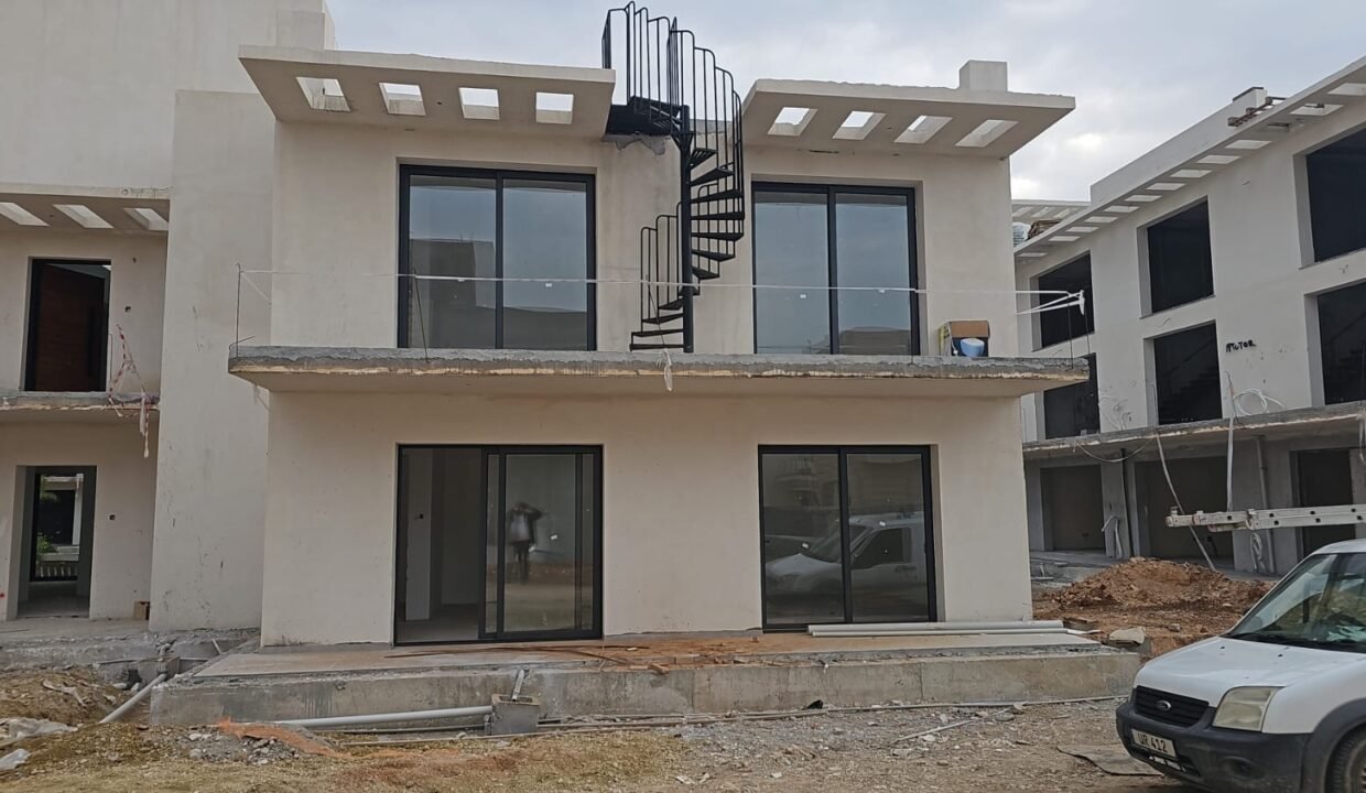 WhatsApp Image 2025-01-31 at 84944 AM 1