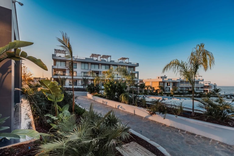 Cliff: Apartments and Villas in Esentepe, North Cyprus