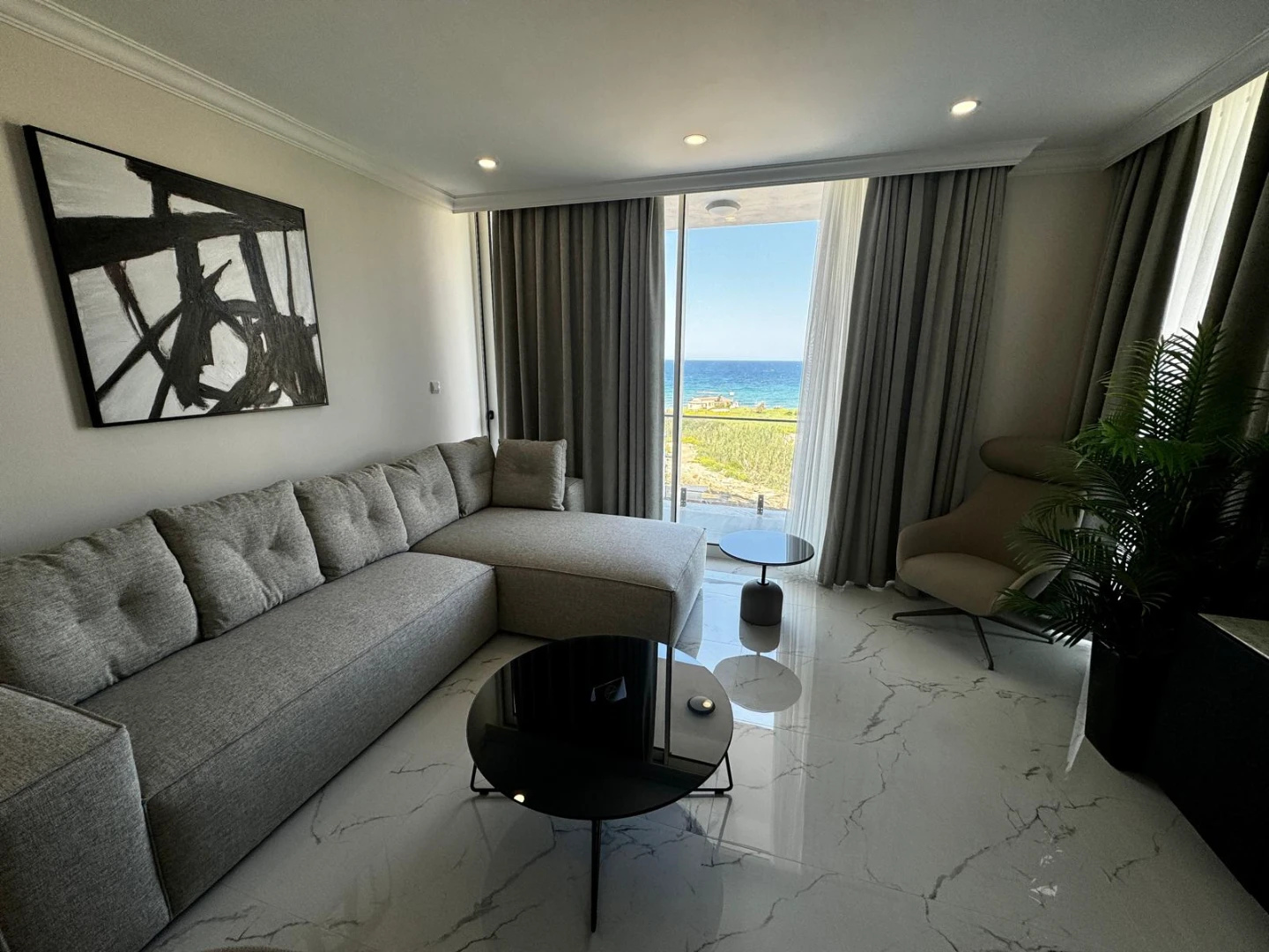 One bedroom apartment with sea view – Atlantis Pearl