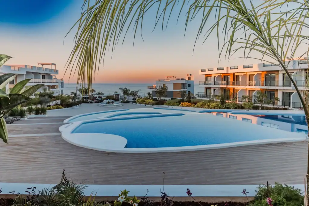 Cliff: Apartments and Villas in Esentepe, North Cyprus