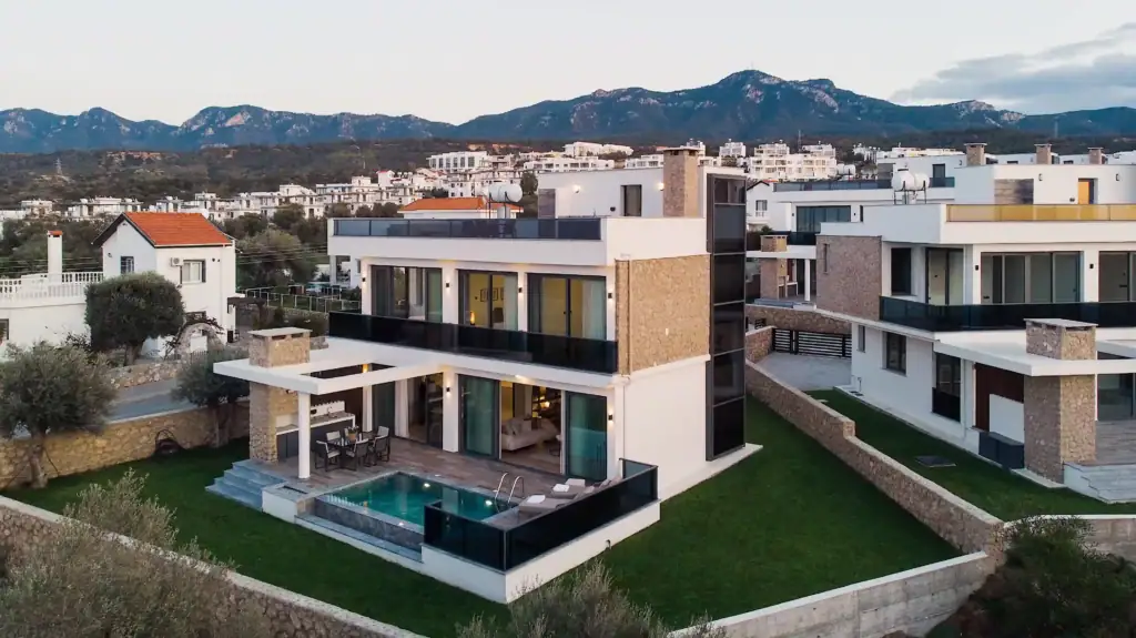 The Royals: Villas in Esentepe, North Cyprus